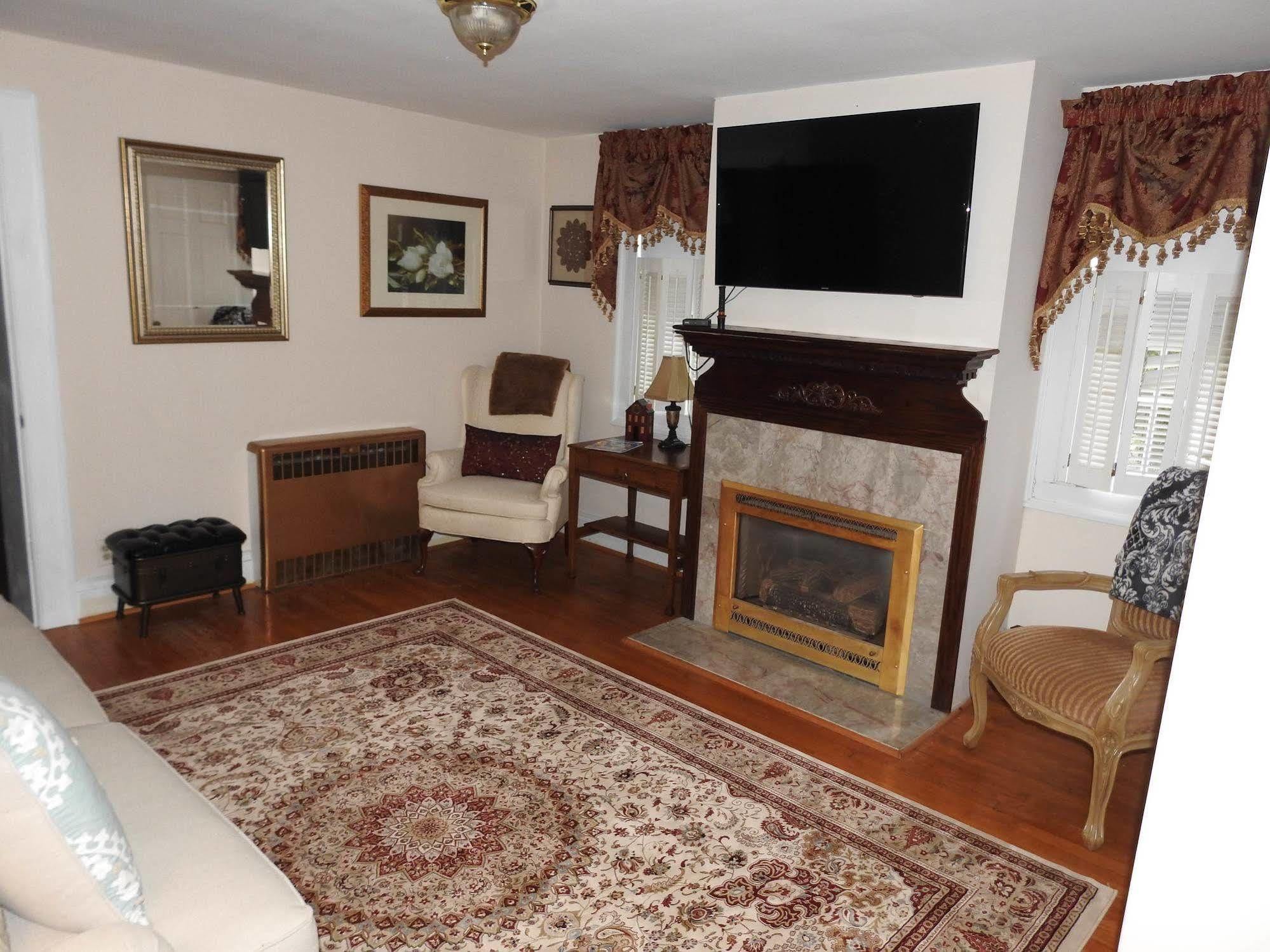 Magnolia Manor B&B Inn Williamsburg Dış mekan fotoğraf